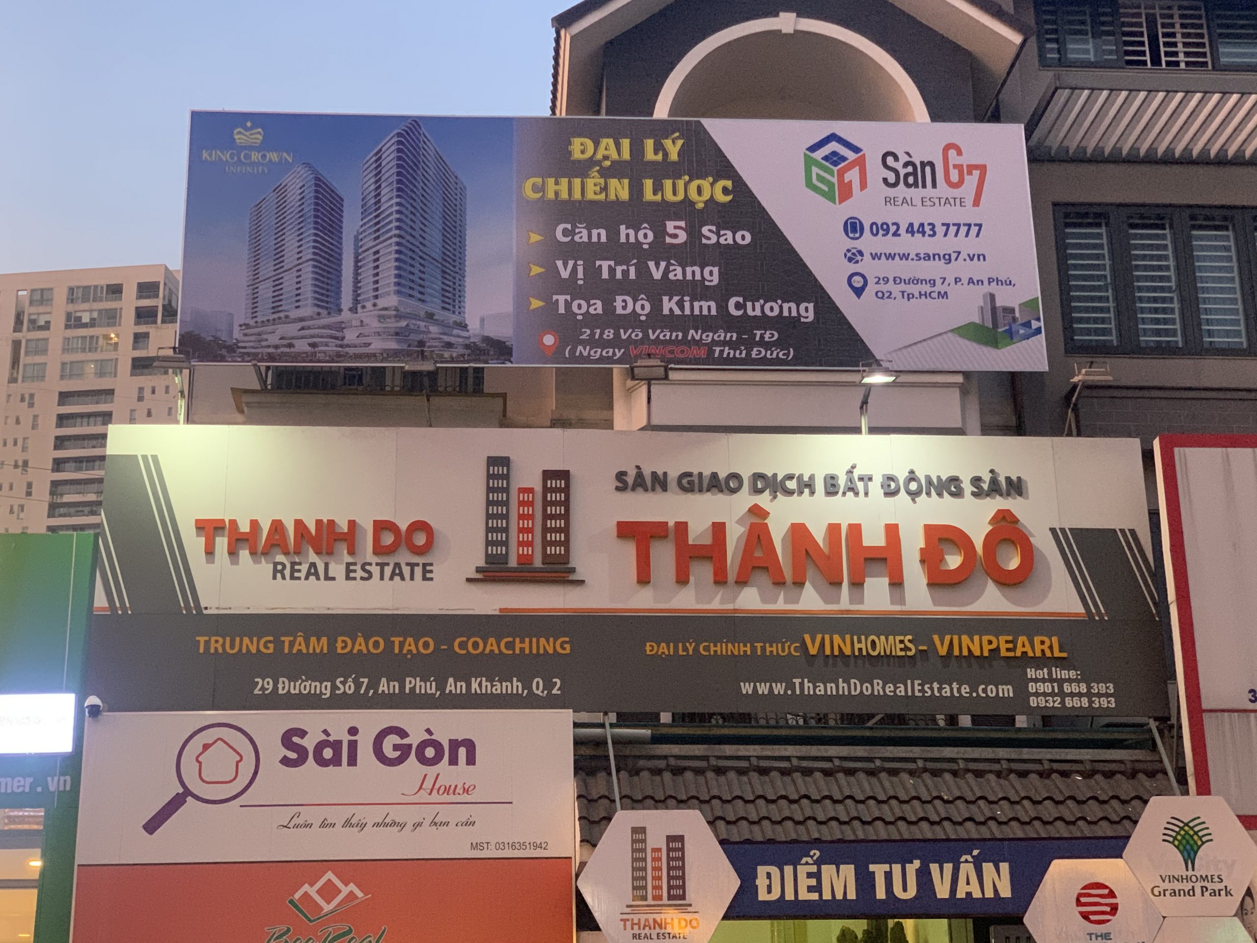 Báo giá thi công làm bảng hiệu quảng cáo đẹp giá rẻ tại Quận 1 - HCM